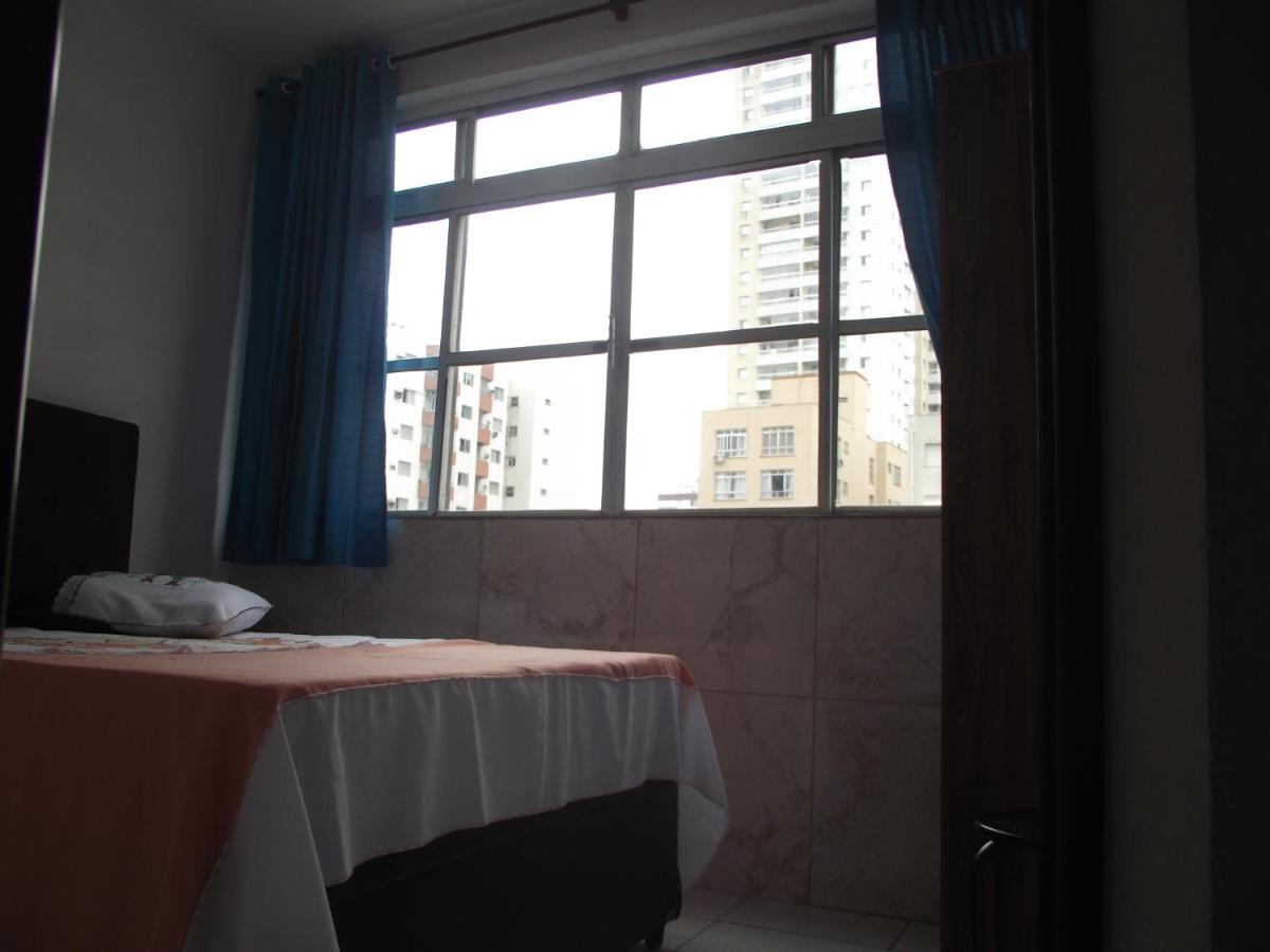 Apartamento Temporada São Vicente Esterno foto