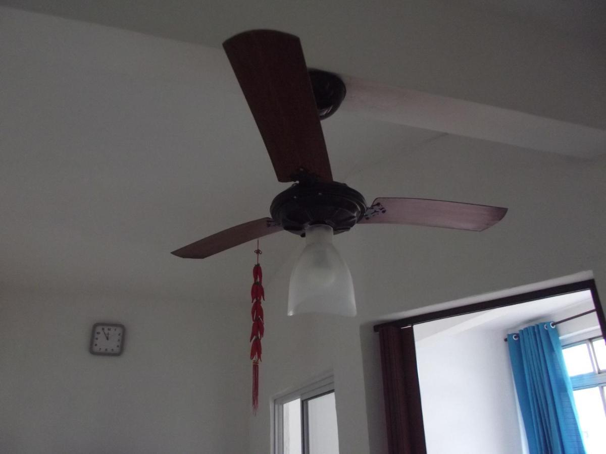 Apartamento Temporada São Vicente Esterno foto